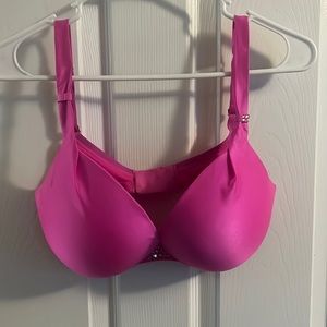 Victoria Secret Fabulous Plunge Bra